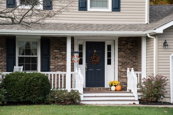 Cost of Front Deck Construction in Stafford